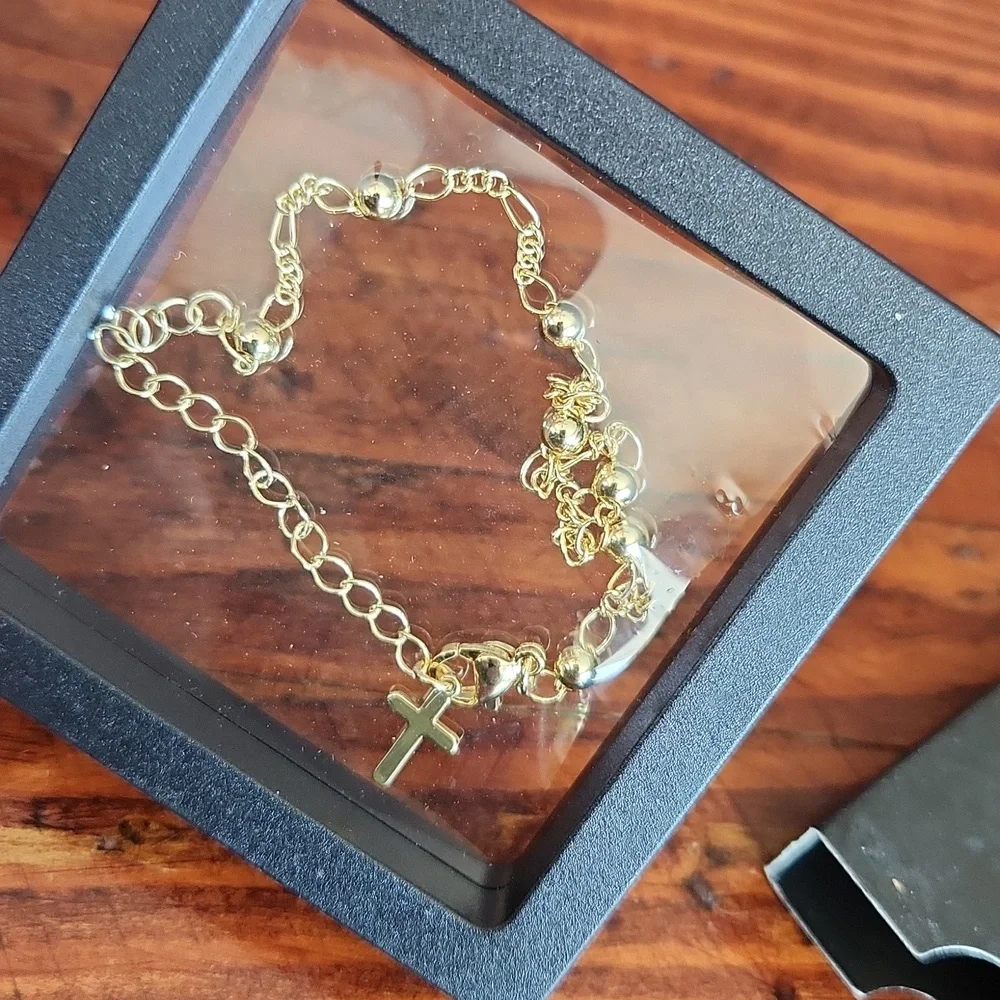 Gold Cross Bracelet โ Gold Tone โ Brand New in box โ Risamil Dainty Gold Cross โ - Picture 4 of 8
